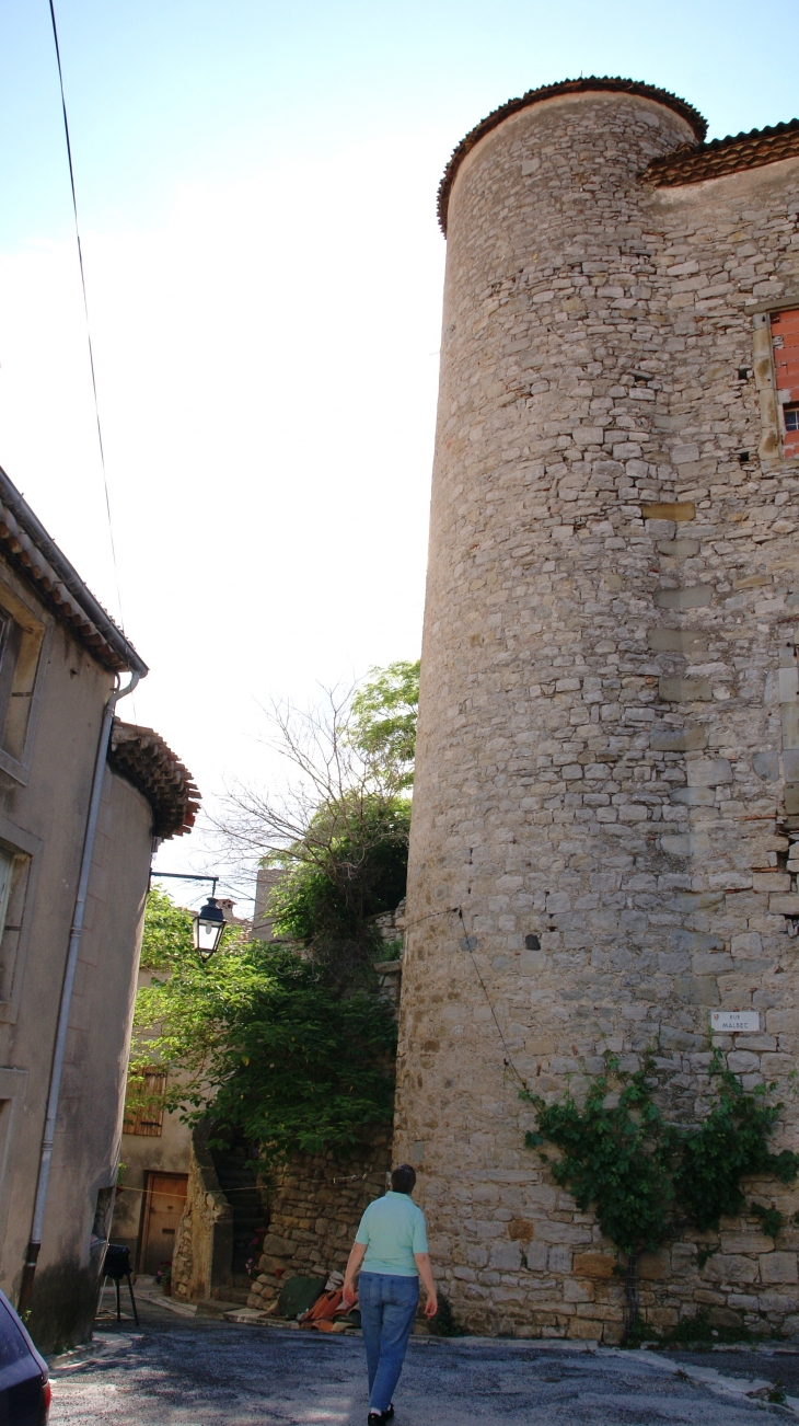 Château de Cesseras 13 Em Siècle