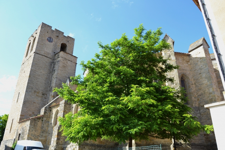 & église de cesseras 15 Em Siècle