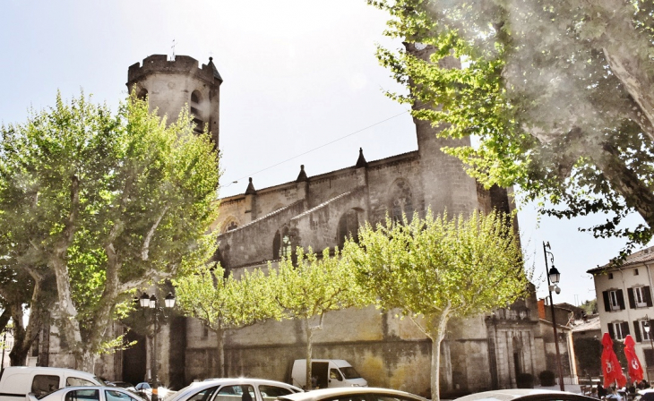 //collégiale Saint-Paul  - Clermont-l'Hérault