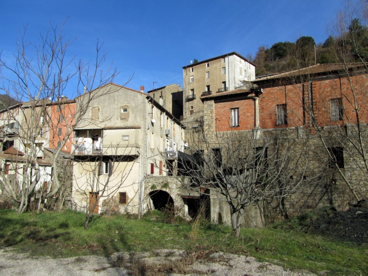 Vue sur le village N°1 - Graissessac