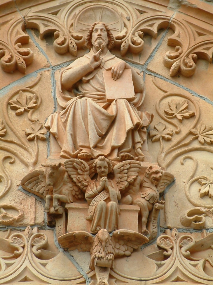 Eglise détail de la façade - Graissessac