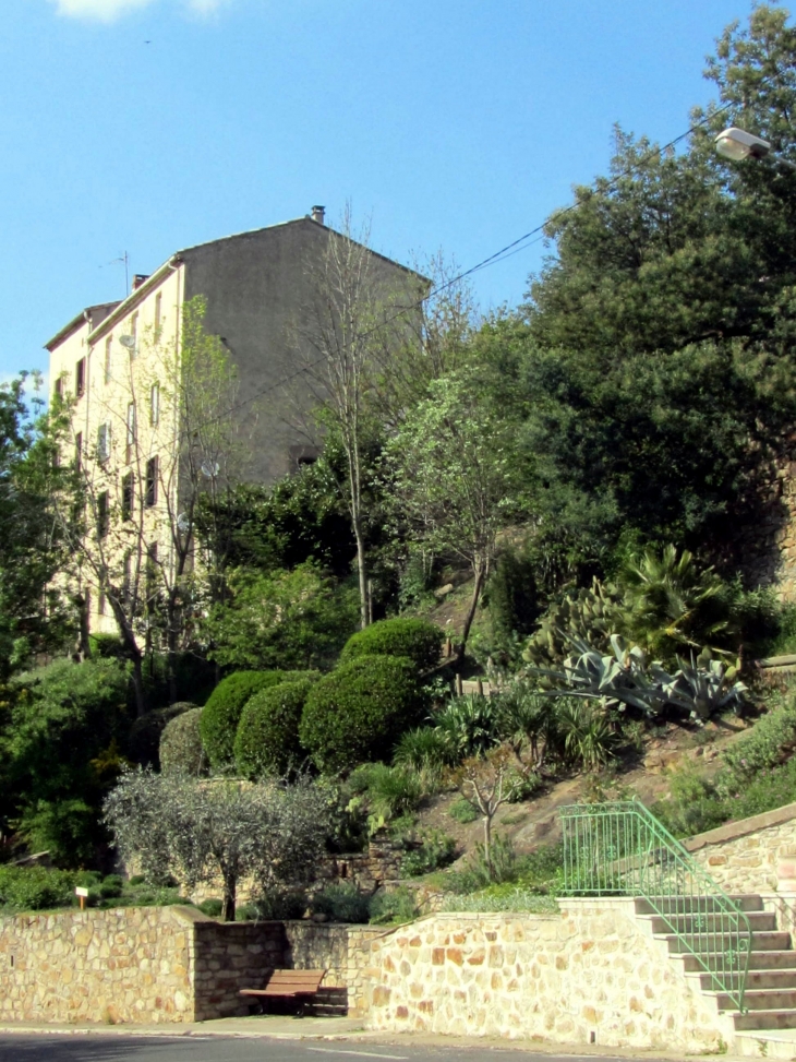 Jardin  méditerranéen - Graissessac