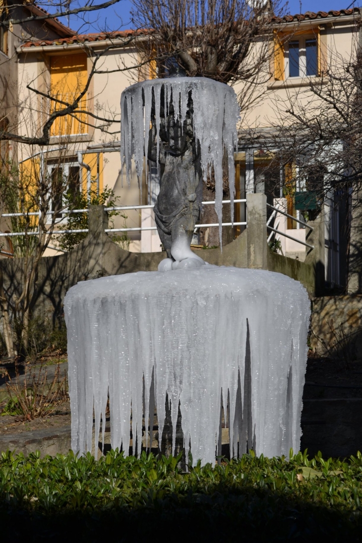 Fontaine place Vieille - Graissessac