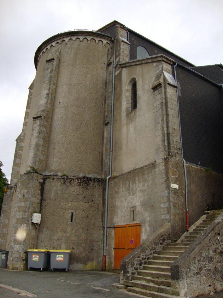 La Salvetat-sur-Agout (34330) chevet de l'église