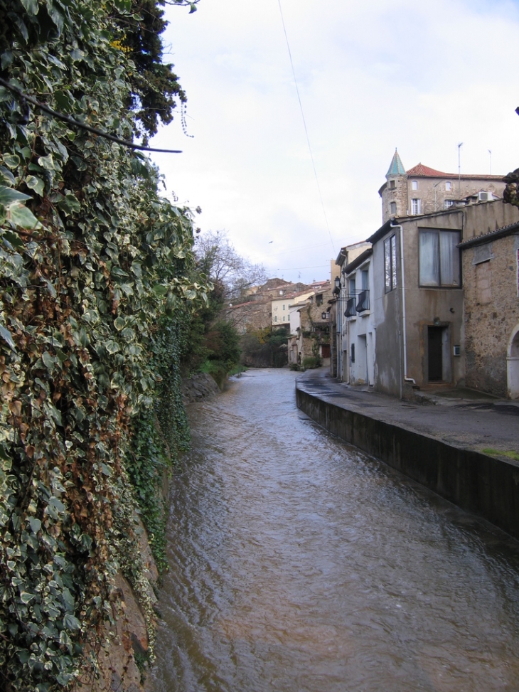 Crues mars 2011 - Laurens