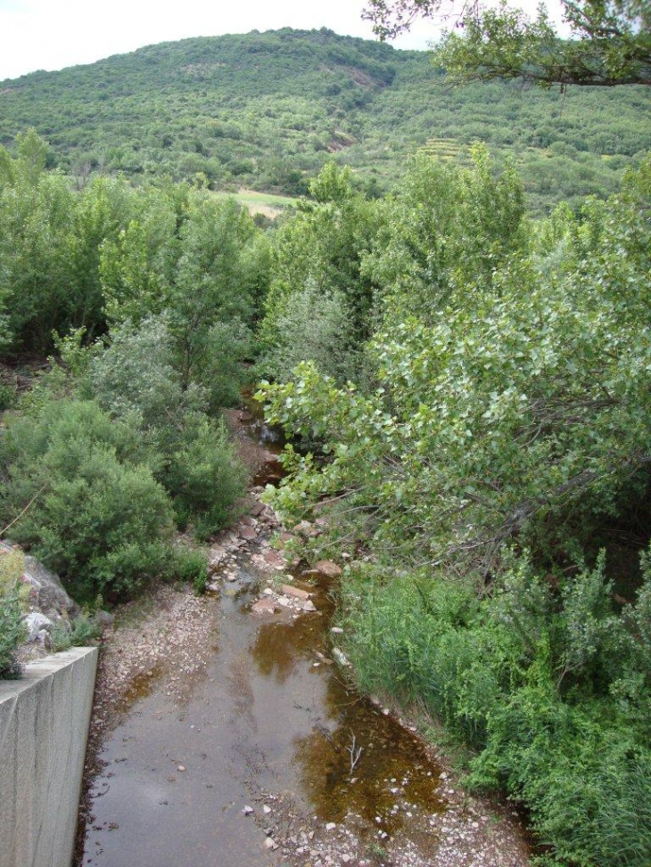 Le Bosc (34700) près St.Fréchoux: le Rivernoux