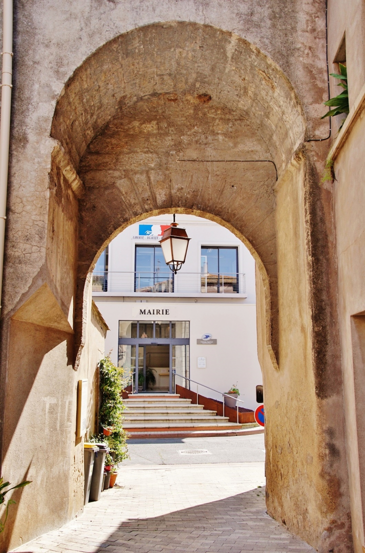 La Mairie - Lézignan-la-Cèbe