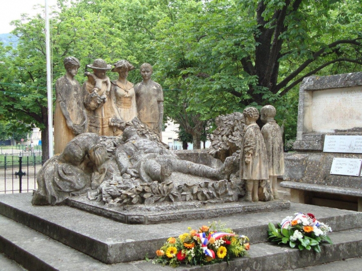 Lodève (34700) monument aux morts