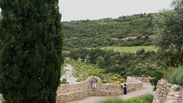 Ruines des remparts 12 Em Siècle - Minerve