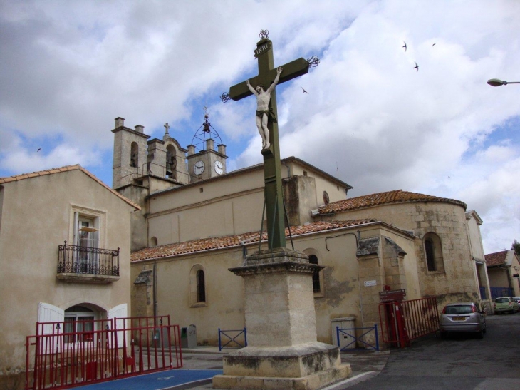 Mudaison (34130) église, chevet