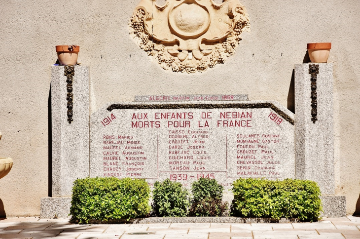 Monument-aux-Morts - Nébian