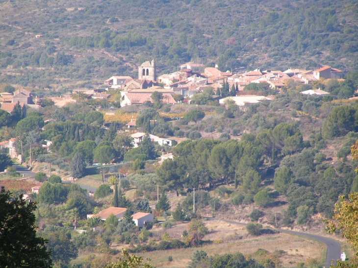 Vue de Neffies en automne - Neffiès