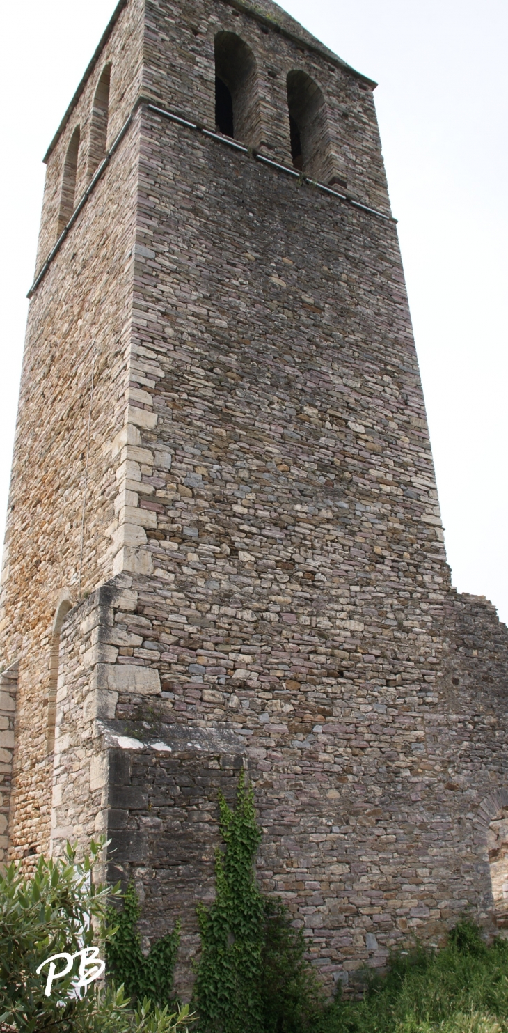 Tour du 11 Em Siècle ancien Donjon du Château transformé en Clocher - Olargues