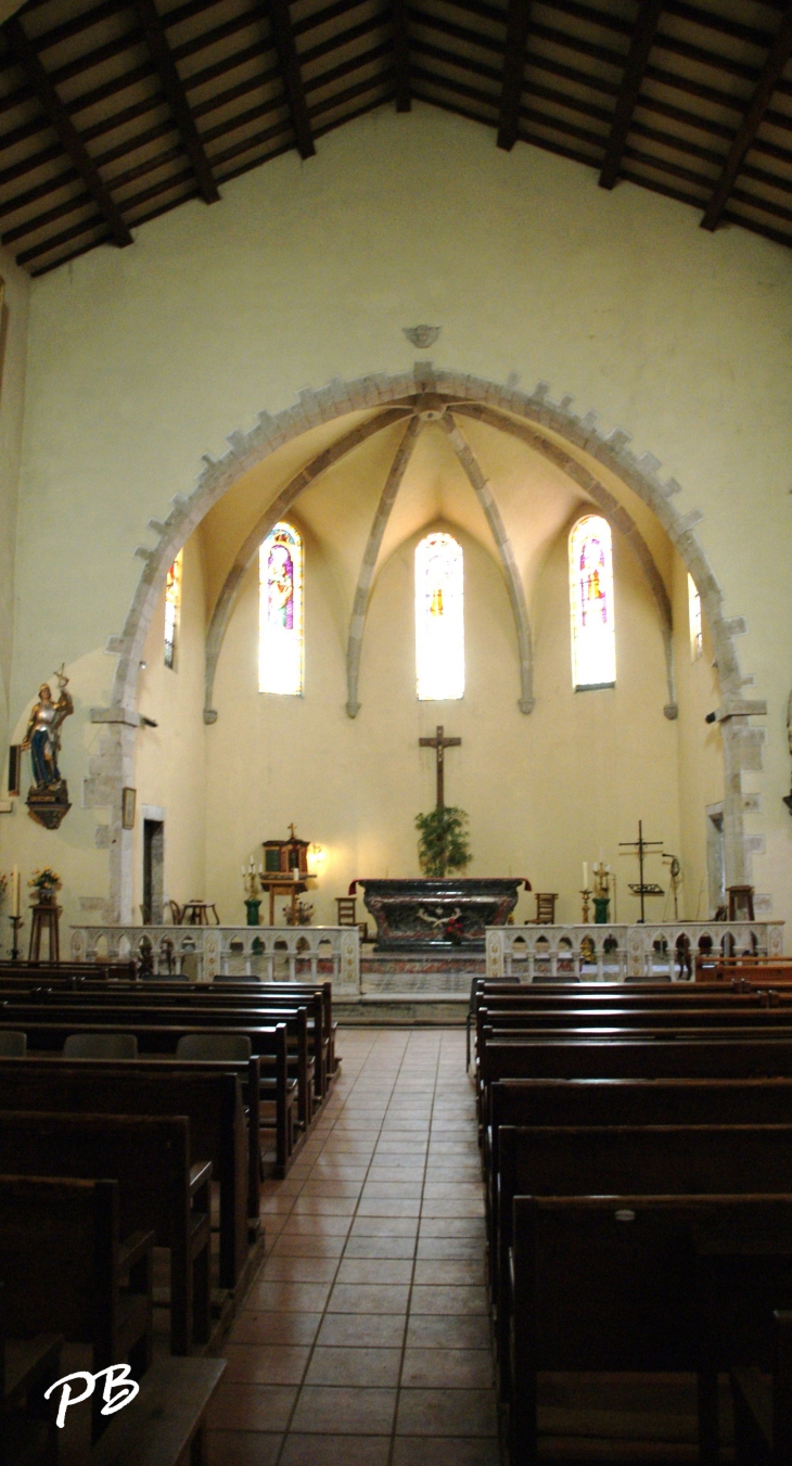 Saint- Laurent église du 17 Em Siècle  - Olargues