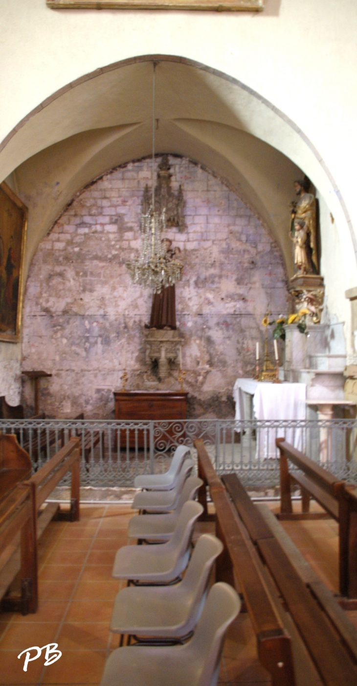 Saint- Laurent église du 17 Em Siècle  - Olargues