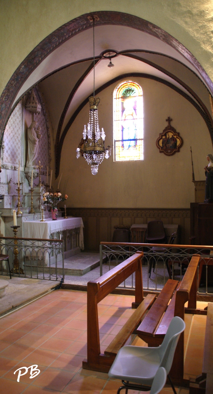 Saint- Laurent église du 17 Em Siècle  - Olargues