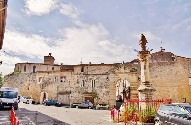 La Commune - Poussan