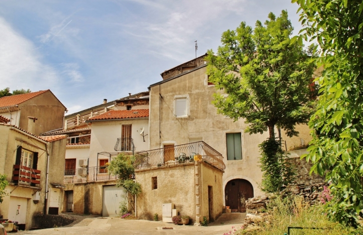 Le Village - Rosis