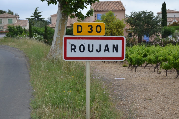 Photo à Roujan (34320) : - Roujan, 139823 Communes.com