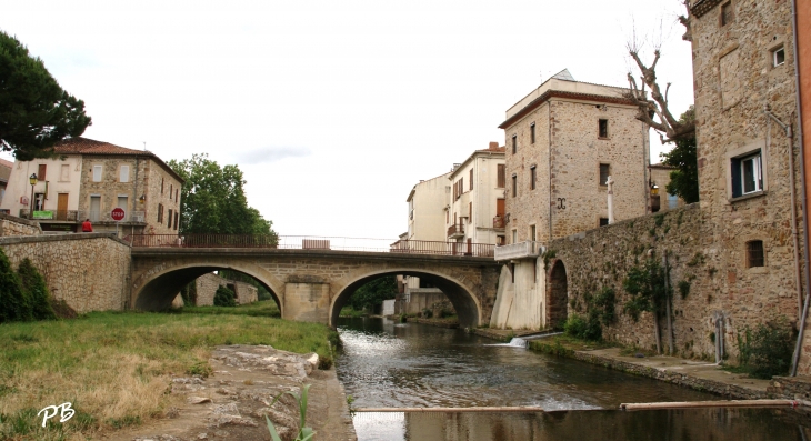 Pont sur le Vernazobres - Saint-Chinian