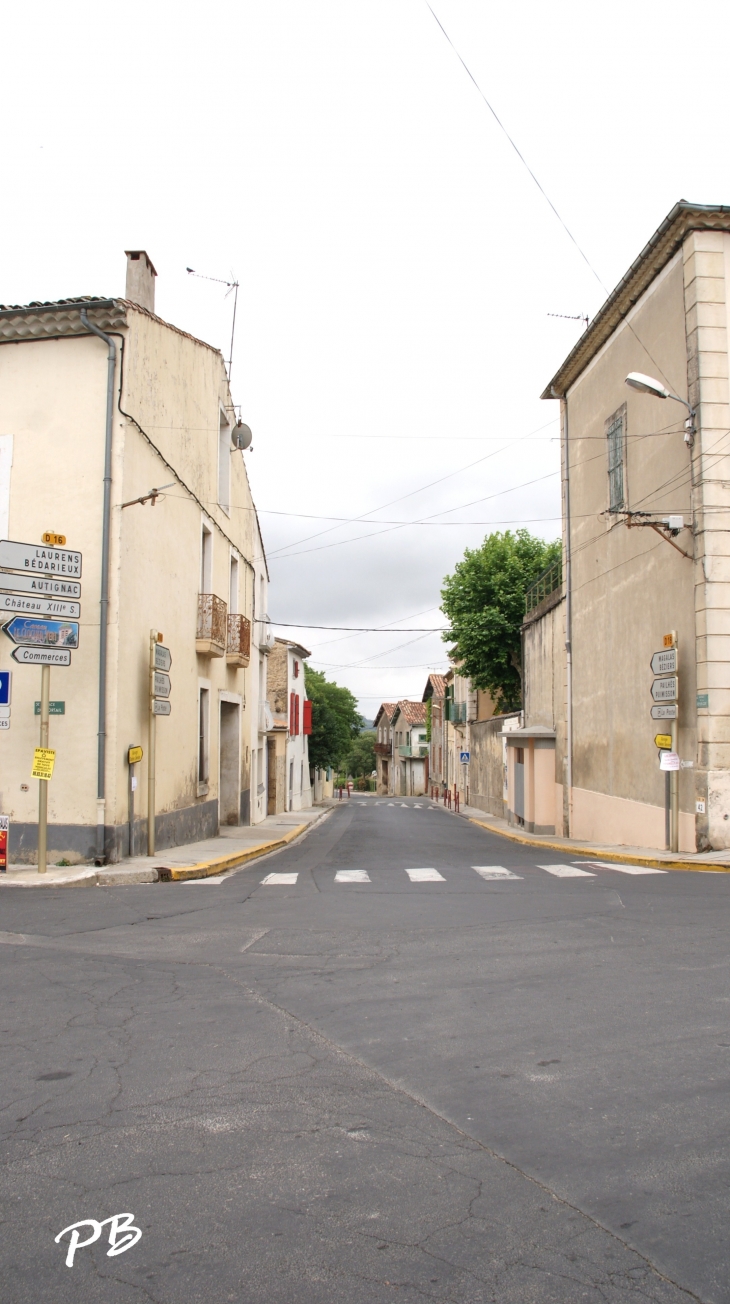  - Saint-Geniès-de-Fontedit