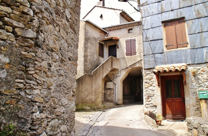 Le Village - Saint-Gervais-sur-Mare