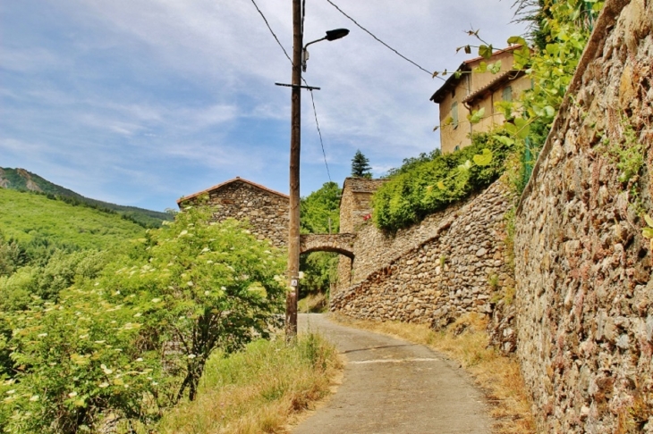 Le Village - Saint-Gervais-sur-Mare