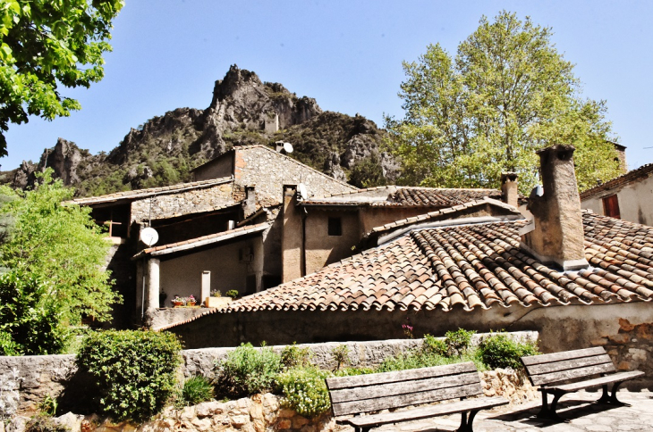 La Commune - Saint-Guilhem-le-Désert