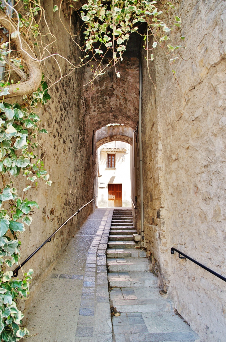 La Commune - Saint-Guilhem-le-Désert