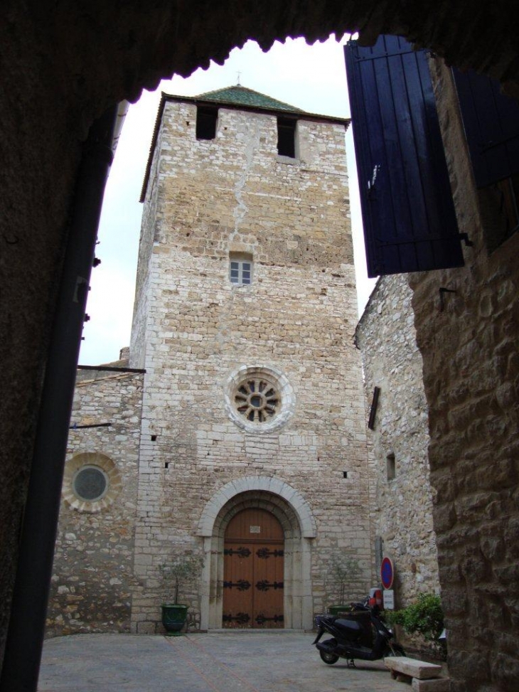 Saint-Jean-de-Fos (34150) église, sa tour