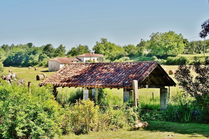 Le Lavoir - Saint-Just