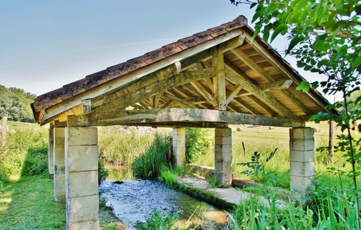 Le Lavoir - Saint-Just