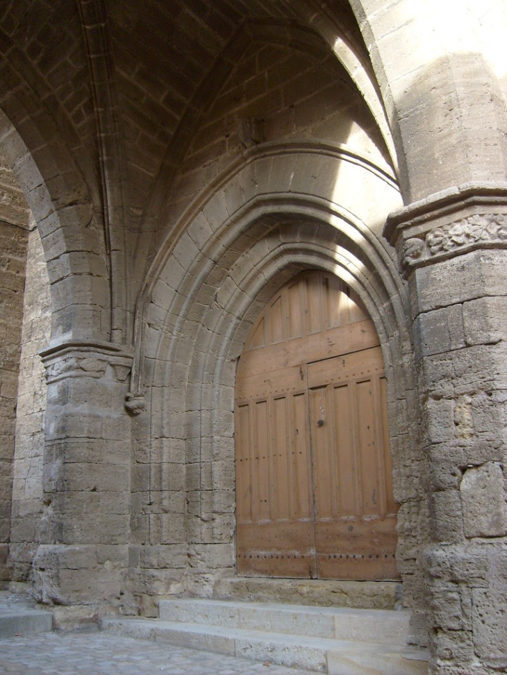 Porte de l'église - Saint-Pargoire