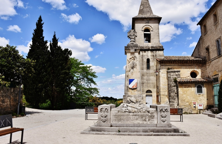 Monument-aux-Morts - Saussan