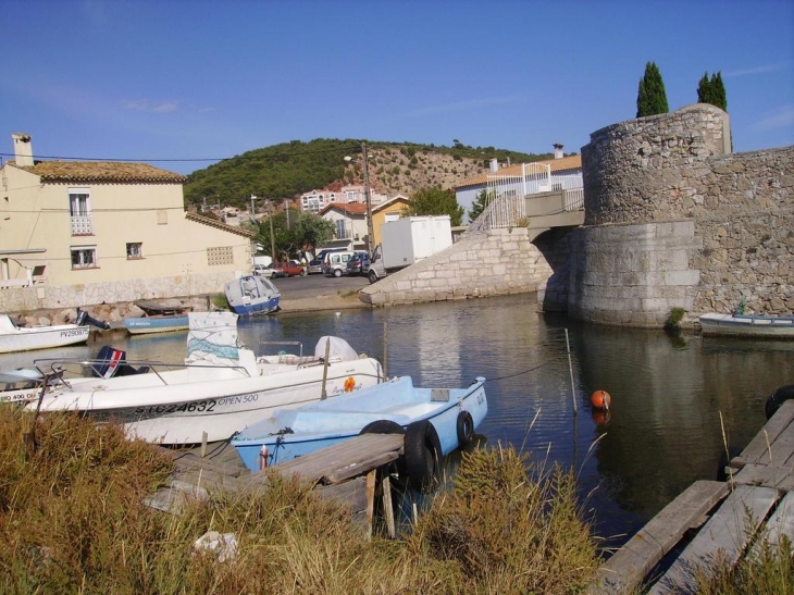 Le quartier du pont levis - Sète