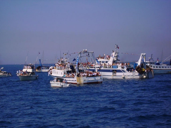 Sortie en mer pour la St Pierre - Sète