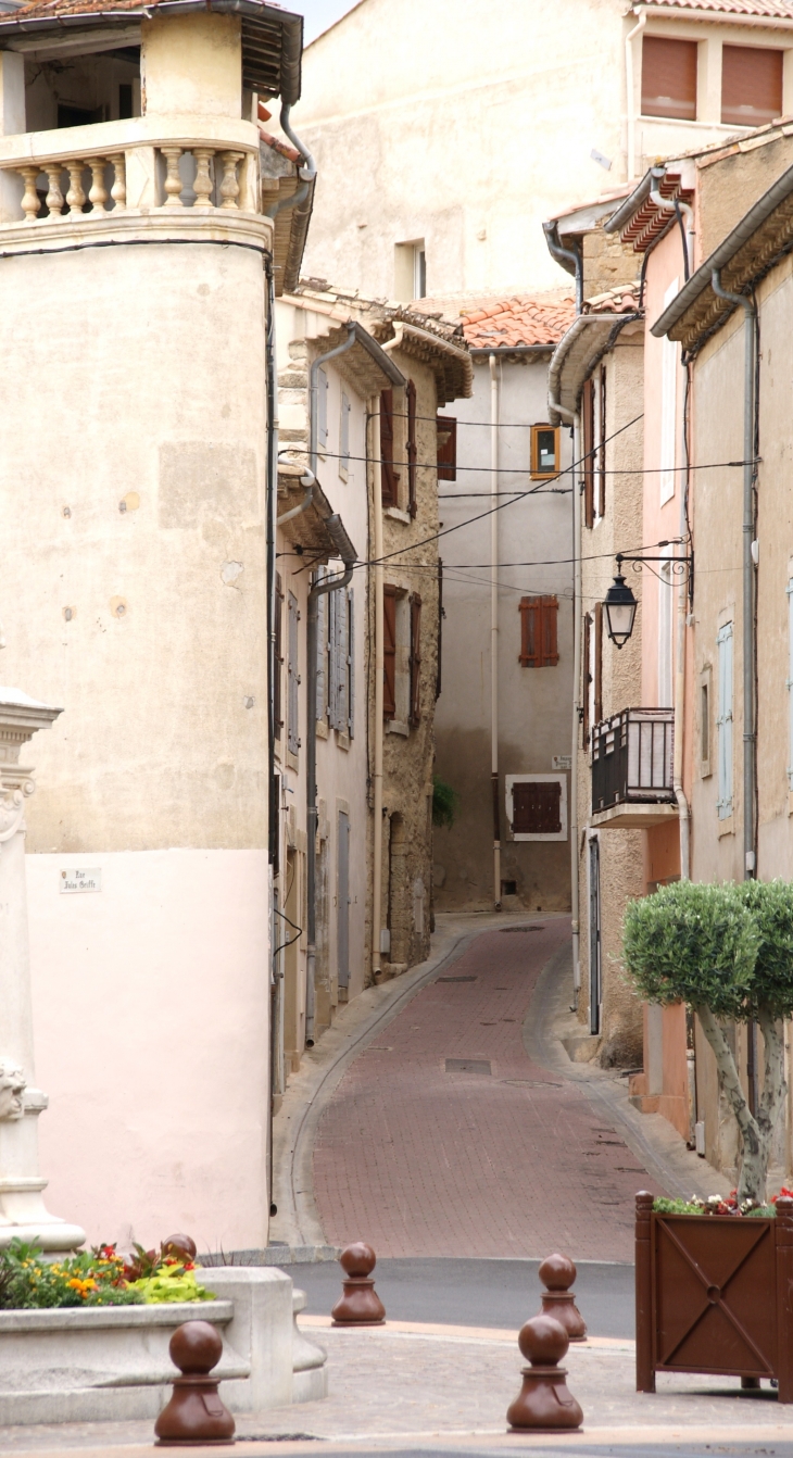  - Thézan-lès-Béziers