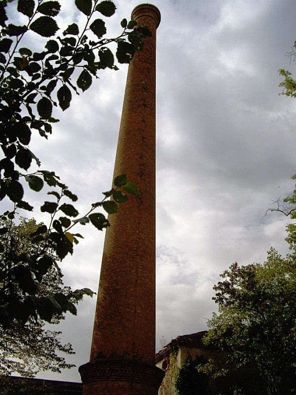 Cheminée d'usine - Villeneuvette