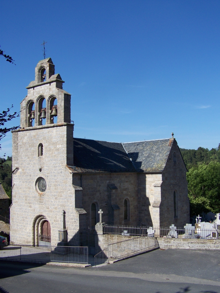 église Saint-hyppolite / clocher-mur - Chauchailles