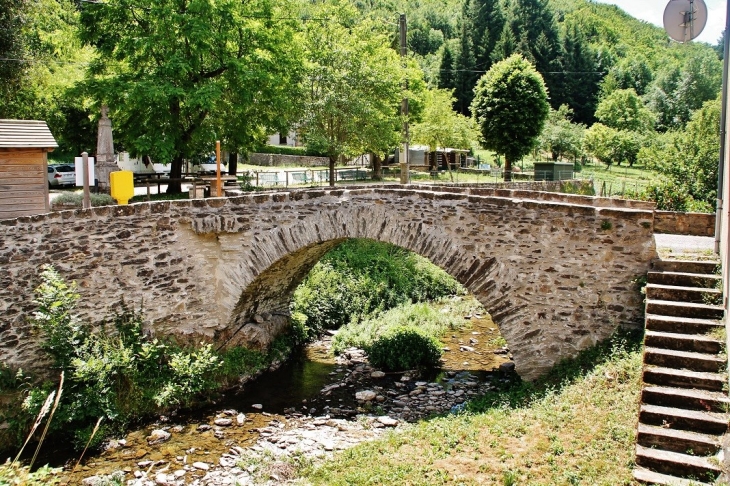  - Fraissinet-de-Fourques