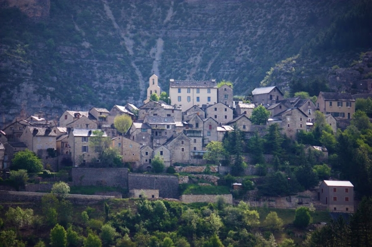 Montbrun village