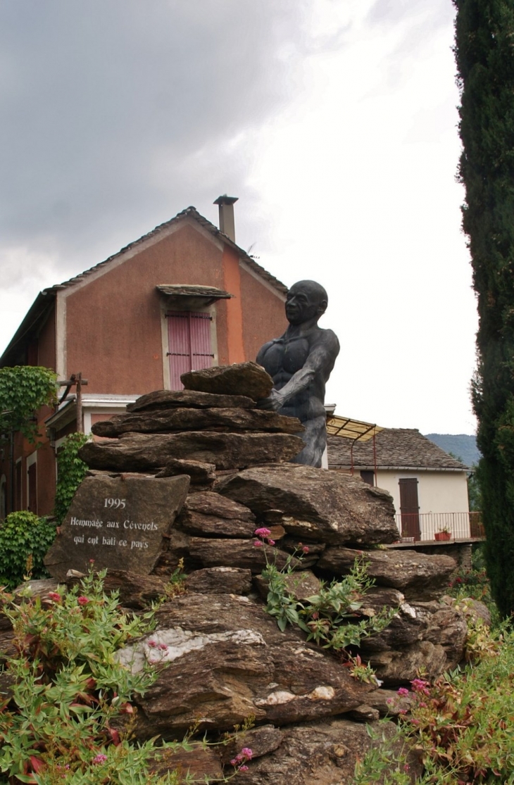 Sculpture - Saint-Germain-de-Calberte