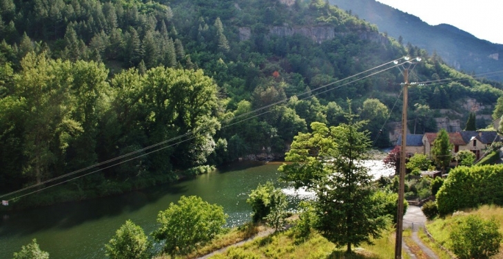 Le Tarn - Sainte-Enimie