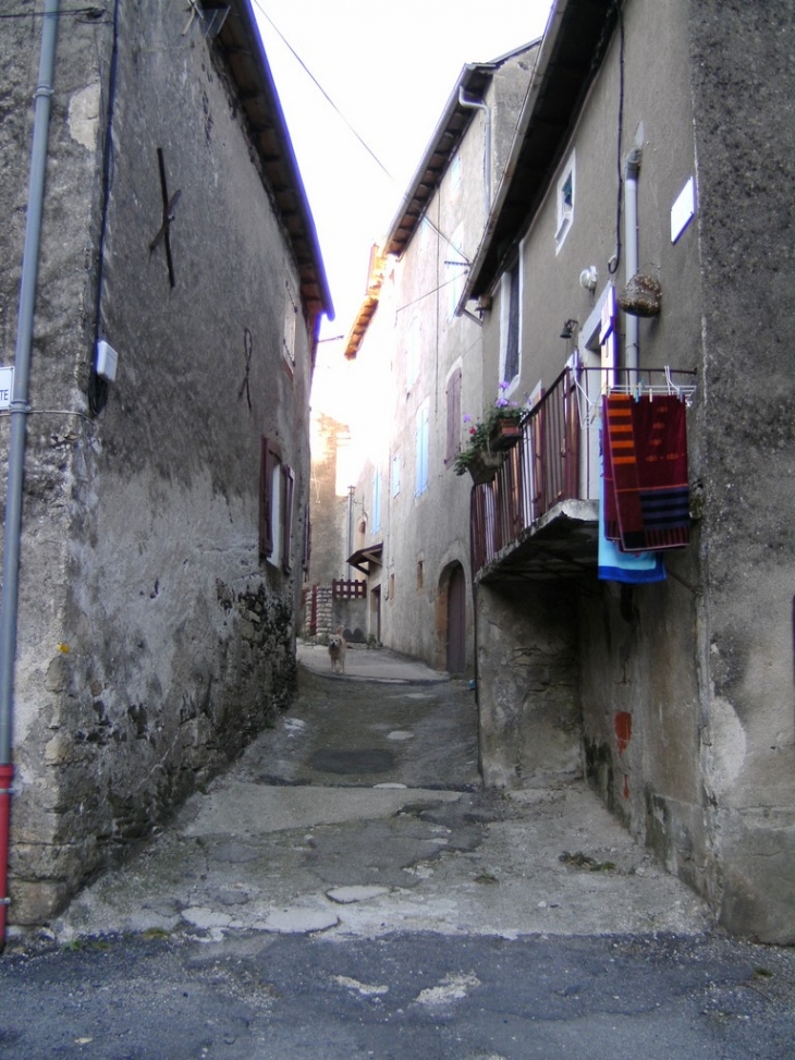 Ruelle à Vébron - Vebron