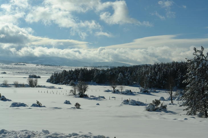 Neiges sur la Can: JM Ausset - Vebron