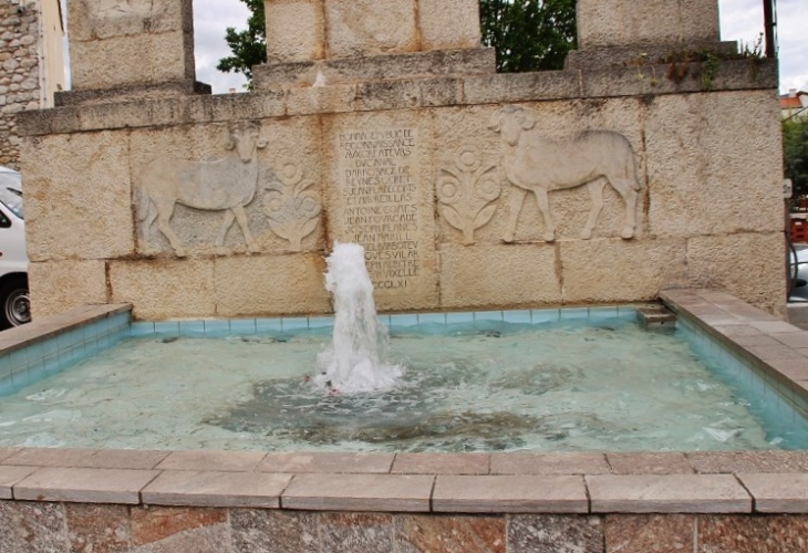 Fontaine - Céret