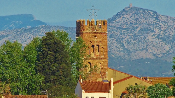 TOUR DE L EGLISE - Claira