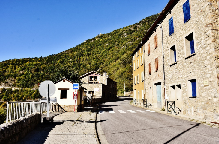 La Commune - Fontpédrouse