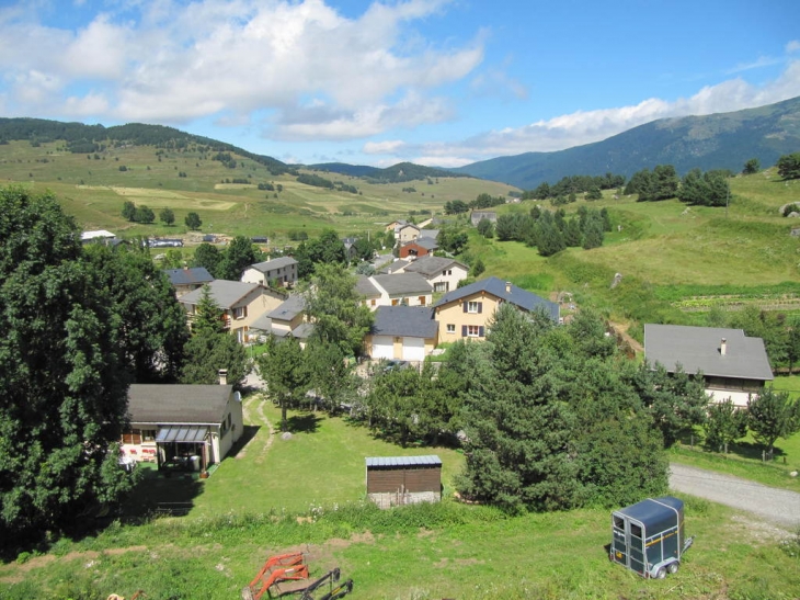 Vue fontrabiouse de la grotte