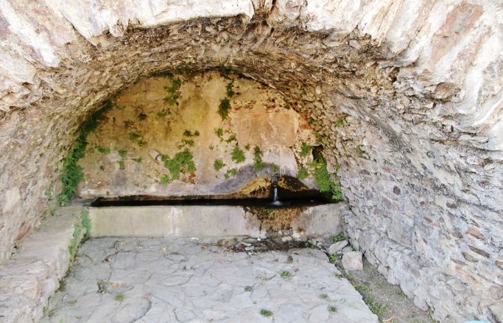 Fontaine - La Bastide